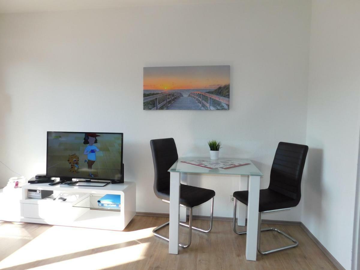 Wohnung Sonnenschein Inkl Strandkorb Vom 01 05-01 10 Грёмиц Экстерьер фото
