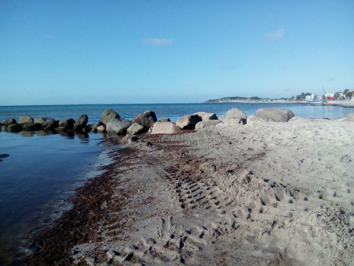 Wohnung Sonnenschein Inkl Strandkorb Vom 01 05-01 10 Грёмиц Экстерьер фото